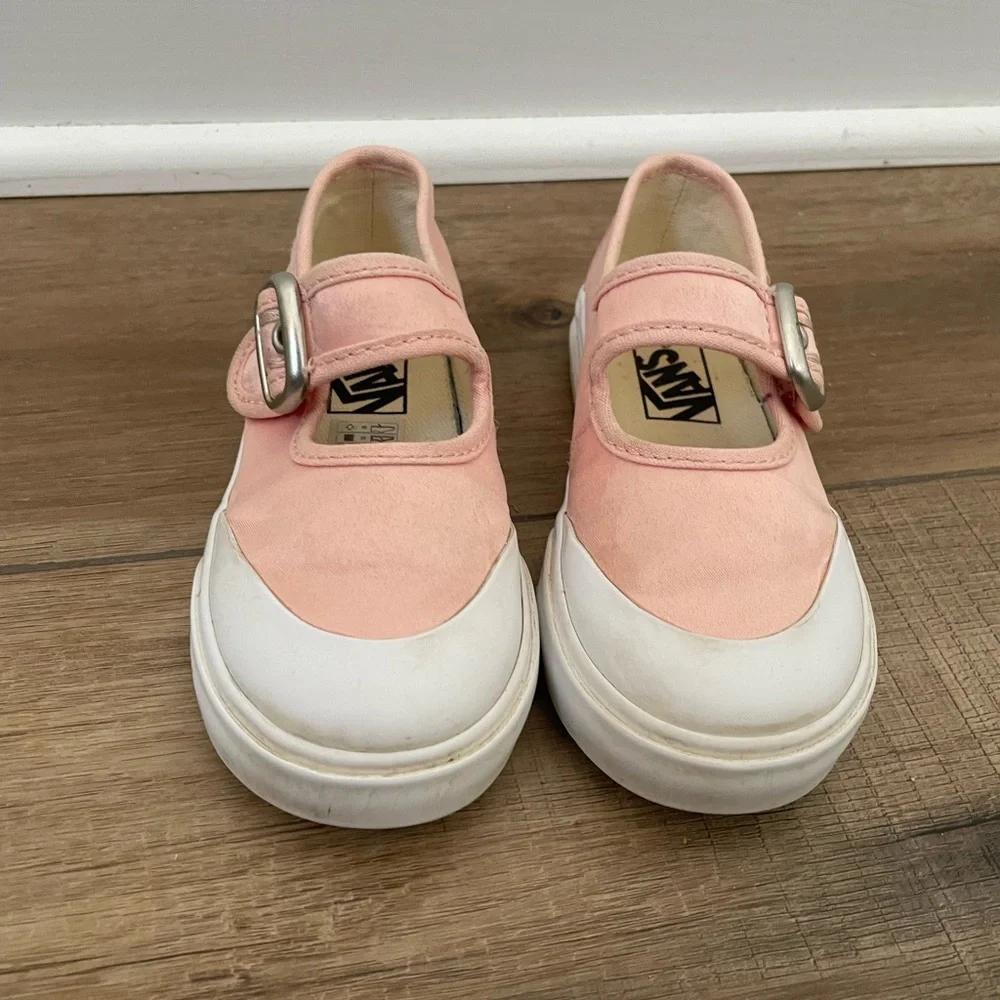 Vans Toddler Mary Jane Sneakers in Pink and White - Picture 1 of 11